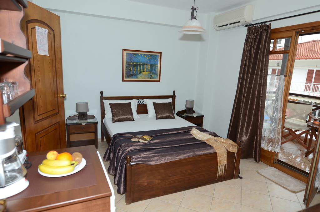 Nostos Rooms Ammouliani Esterno foto